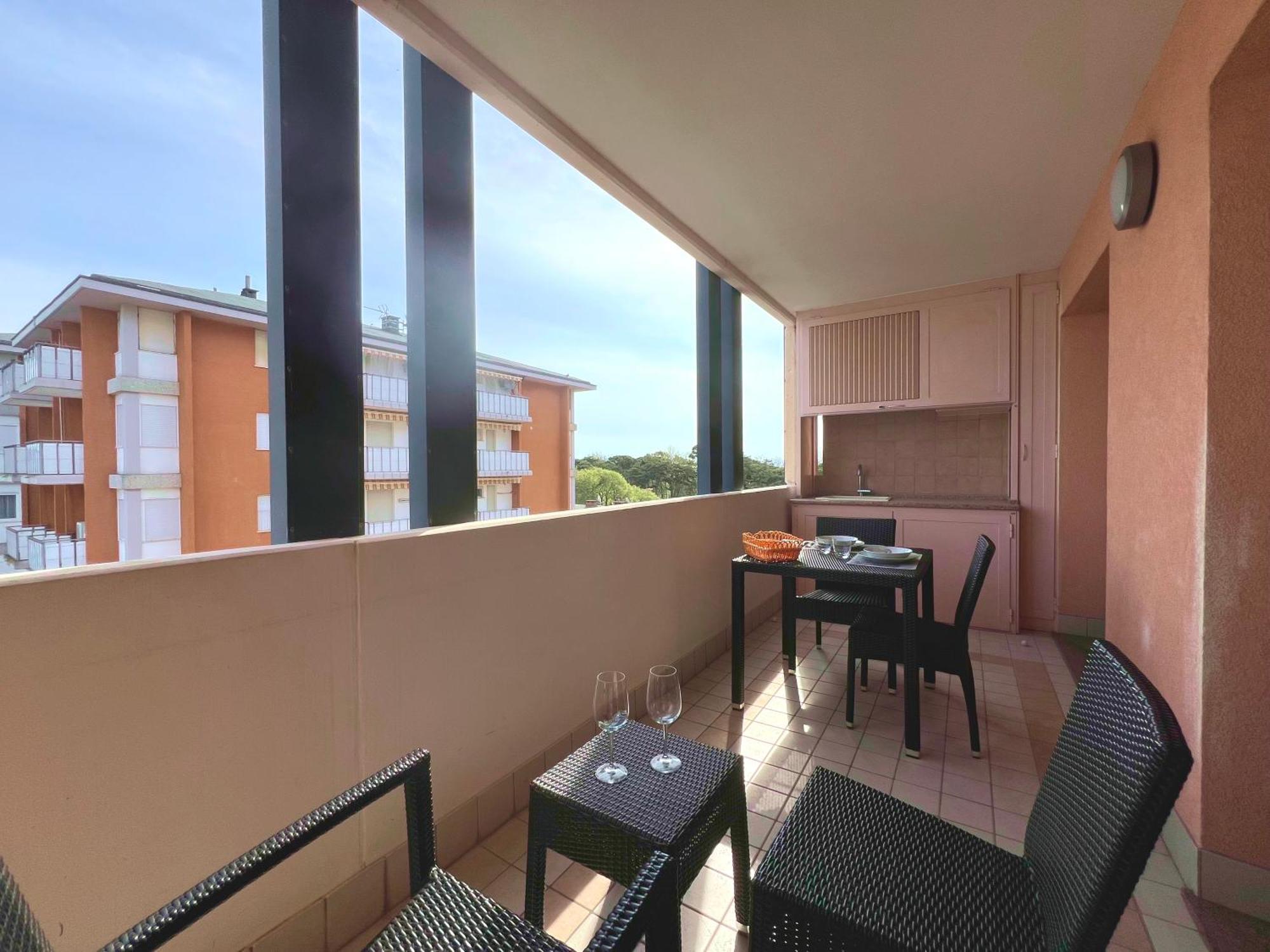 Capitol Apartments Grado Eksteriør billede